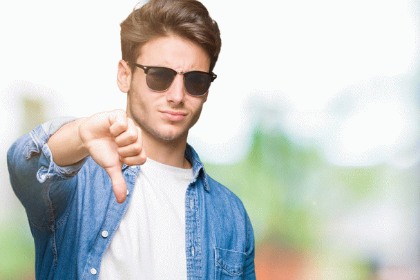 ۱۵ نکته برای کسب درآمد از طراحی و فروش اپلیکیشن‌های موبایل کاربردی